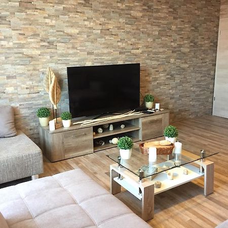 Belvarosi Deluxe Apartman 包姚 外观 照片